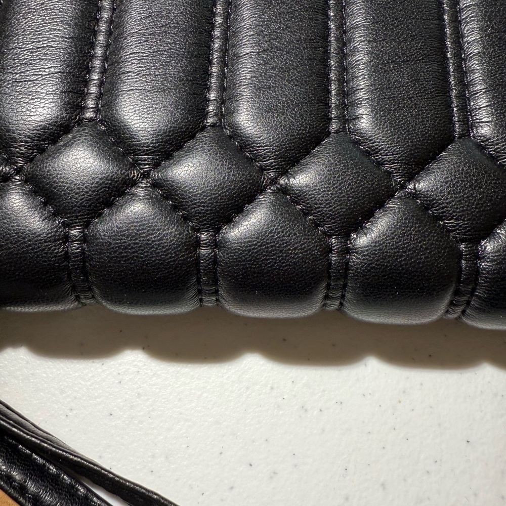 STEVE MADDEN BHADDEN Quilted Zip Around Large Wallet *NEW WITH TAGS* - Picture 3 of 10